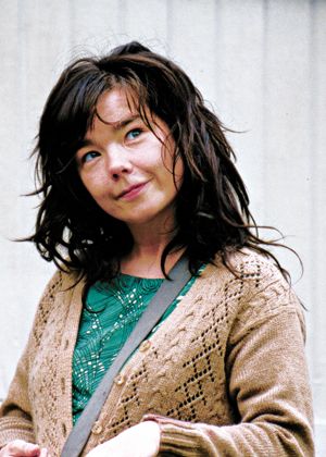 11004【府中15】紀錄片放映院《在黑暗中漫舞：20週年數位修復版》