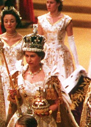 11207-08【府中15】紀錄片放映院《伊莉莎白二世：榮耀年華》