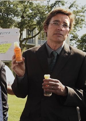 11207-08【府中15】紀錄片放映院《水的危機：弗林特檔案》