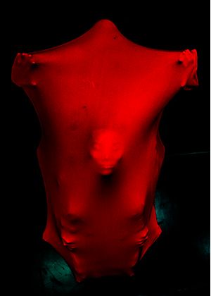 2026桃園鐵玫瑰藝術節—王墨林Ｘ童詠瑋Ｘ後來者劇場《紅色．流亡．地景》