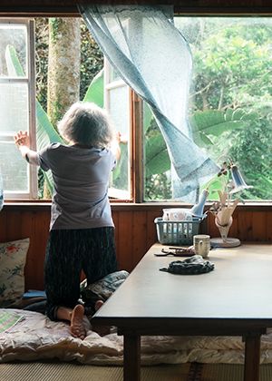 【府中15】紀錄片放映院《牛奶小姐幫幫忙》+《雛菊盛開前》+《防颱準備》